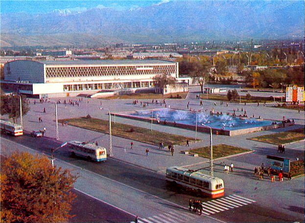 По следам Цоя в Алма-Ате.