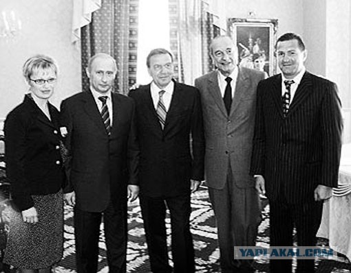 "Лихие 90-е": кладбища криминальных авторитетов в Екатеринбурге