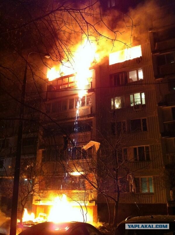 Взрыв на улице Широкая 25