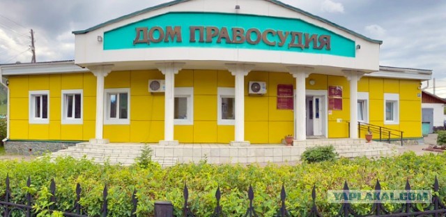 Жена погибшего военнослужащего решила все выплаты забрать себе