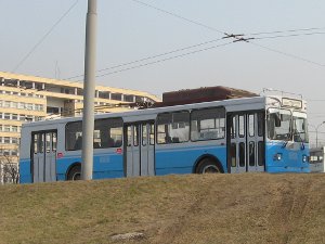 Игра на ЯПе: Угадай АВТО-8