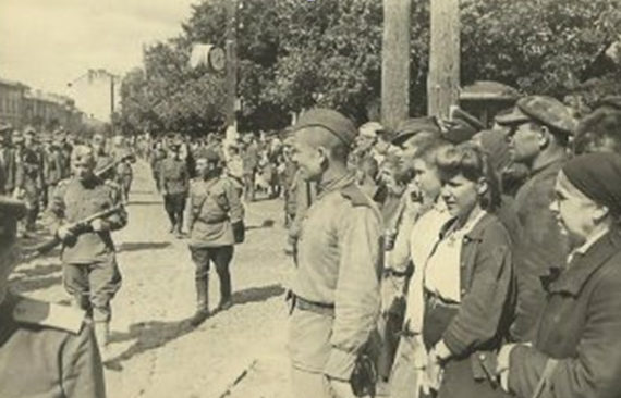 «Парад» побежденных немцев