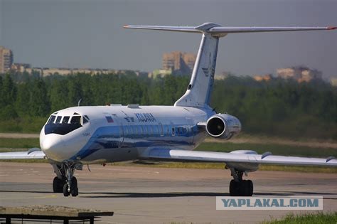 МД-80  заходит на на посадку