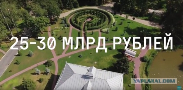 Медведев призвал россиян самостоятельно вытаскивать экономику из кризиса