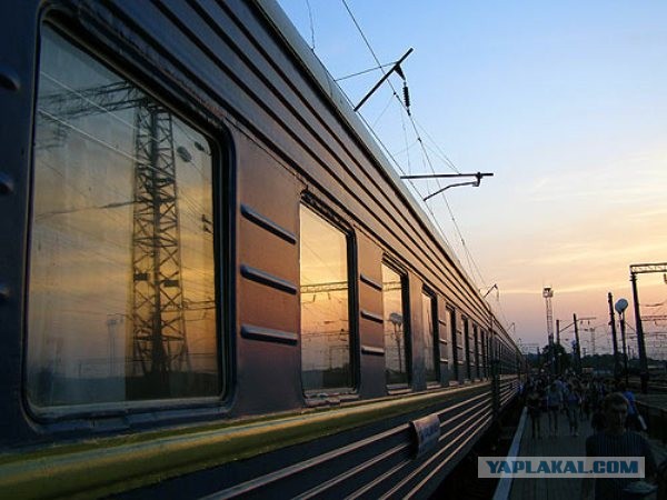 Русская плацкартная жизнь