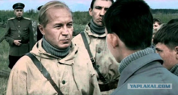 Пару часов назад восьмиклассник во время урока пырнул учителя алгебры ножом в Ульяновске