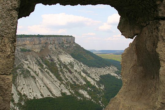 Древние государства и пещерные города Крыма