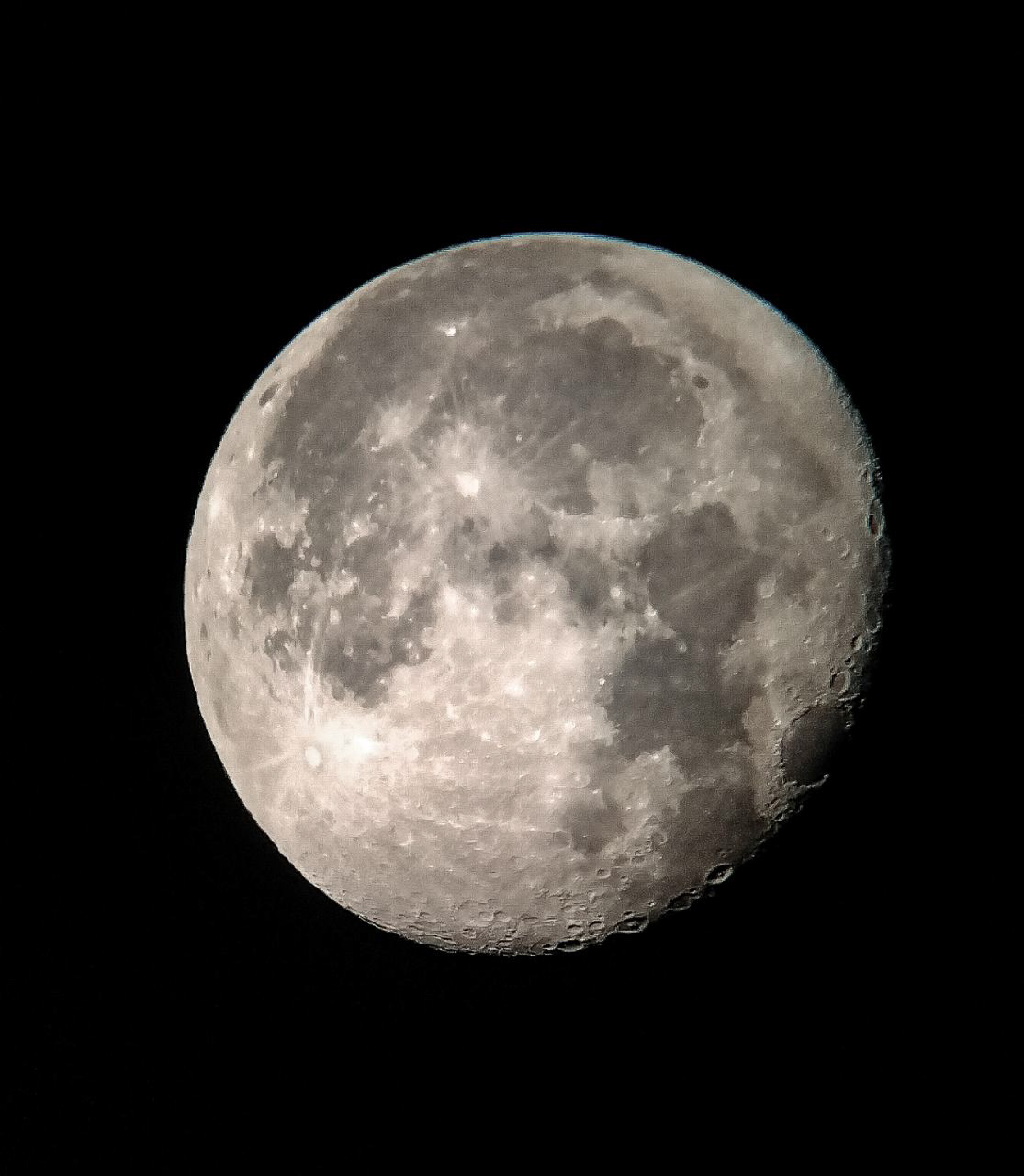 3 25 луна. Луна 25. Луна 25 снимки. Первые снимки Луны из космоса. Первое фото Луны.