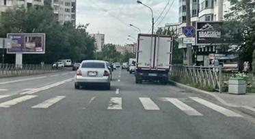 Автор интересуется, кто виноват в ДТП?