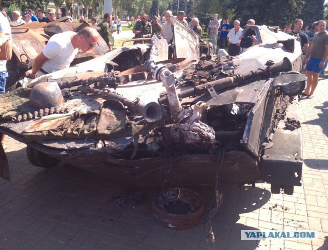 Марш пленных в Донецке 24.08.2014