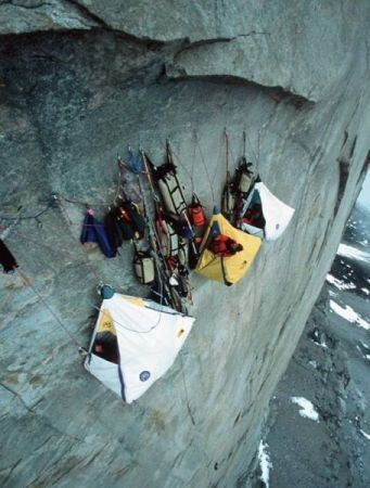 Refuge Gervasutti – убежище для альпинистов