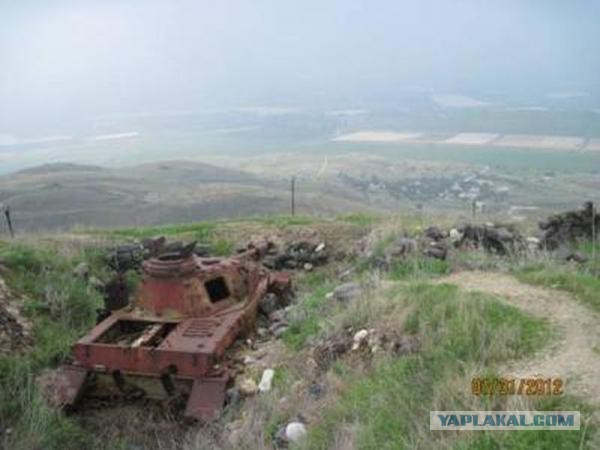 Танки поглощенные природой. Всё проходит...