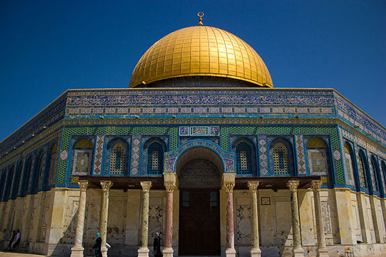 У гроба Папы Иоанна Павла II