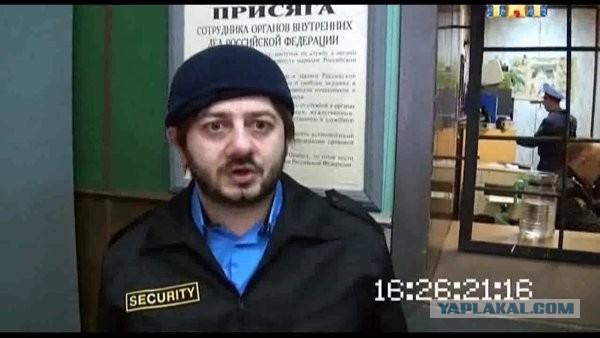 Грабители Леруа Мерлен на... Range Rover