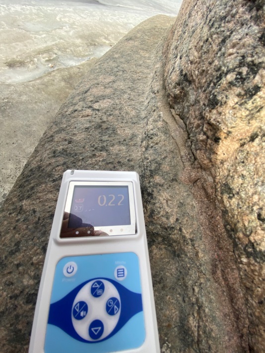 Радиационный фон от гранитных набережных Санкт-Петербурга. Миф или реальность?