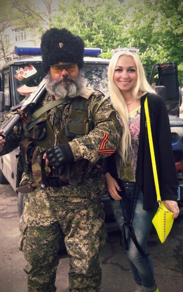 "Славянский полк" в помощь Донбассу