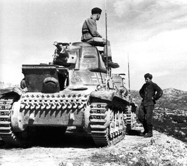 СУ-100 или Jagdpanther: лучшая противотанковая САУ Второй мировой?
