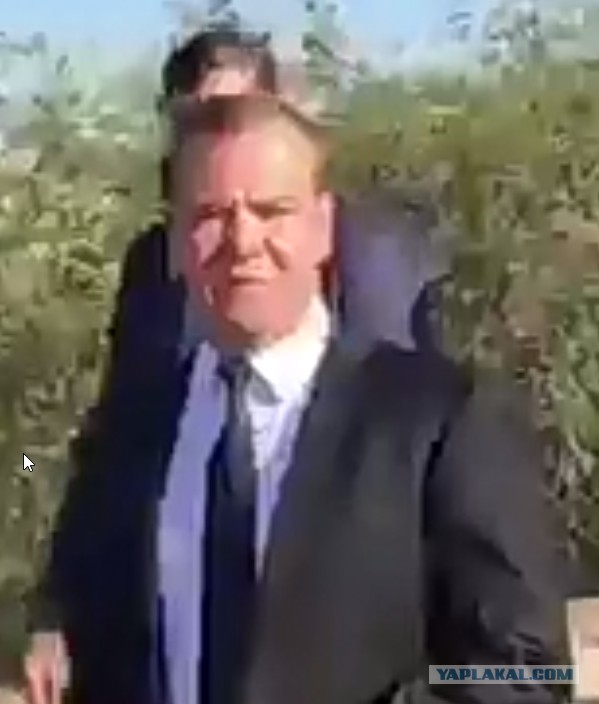​​Медведев в Астрахани приехал посмотреть на очистные сооружения и не вынес...