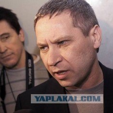 Судья и бывший миллицонер избивают патрульных Киев