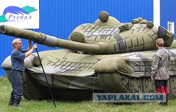 А где Армата Т-14?