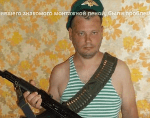 Жесть из Москвы: два сисадмина поругались из-за политики и один убил другого, задув монтажную пену в рот и анус оппонента