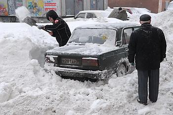 Батальоны просят лопат