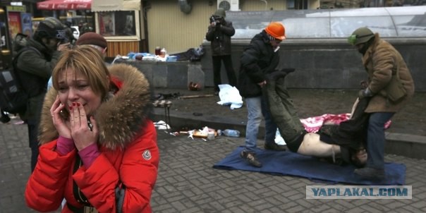 Глава МВД Украины разрешил применять боевое оружие