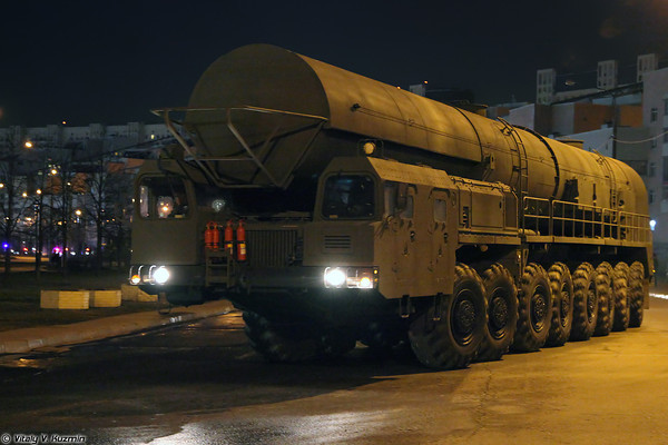 Техника на Ходынке и перегон техники в Москву