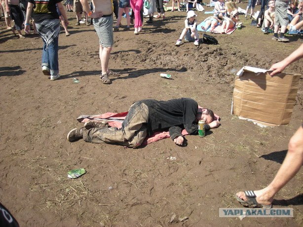 Фото с "Нашествия", жесть!