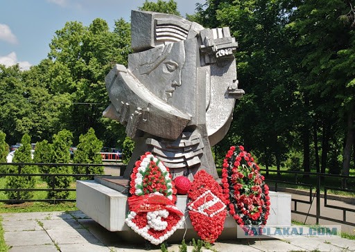 Ради бога, не играйте! Ведь погибли люди!