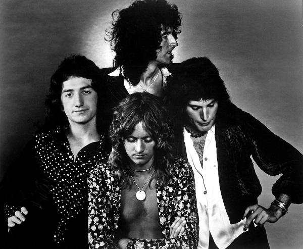 Музыка и музыканты: John Deacon - Queen...