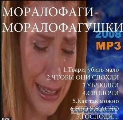 Школьник танцует на воинском мемориале