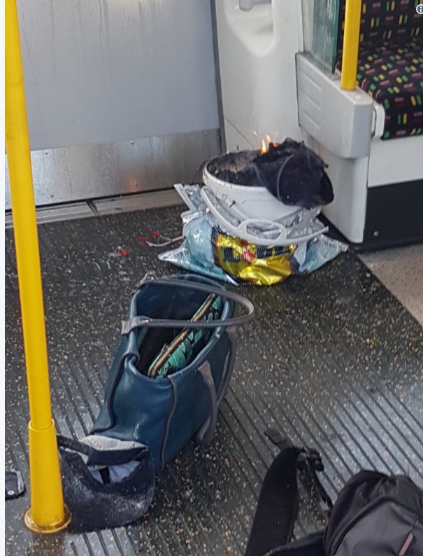 На станции метро в Лондоне прогремел взрыв