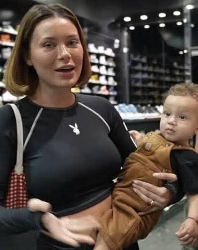 «Не @лядь, а честная женщина и любящая мать»