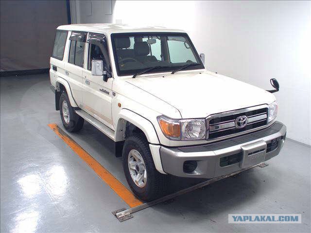 Новый UAZ Patriot - дизайн новый, качество старое