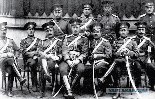 Русская армия. Командир полка орет на майора