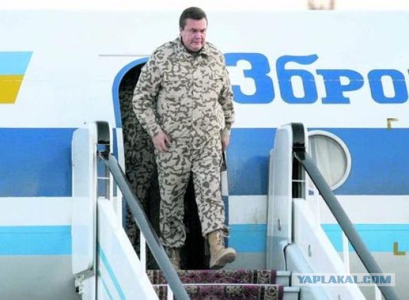 Ведущая РЕН-ТВ показала в эфире средний палец, зачитывая новость про Дмитрия Медведева