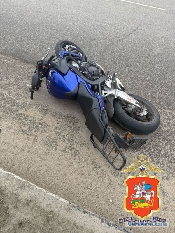 В Орехово-Зуево мотоциклист снёс перебегавшего в неположенном месте пешехода