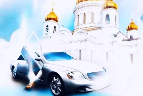 В нижегородском храме появились метровые свечи для отпущения грехов по цене 4,5–6 тысяч рублей.