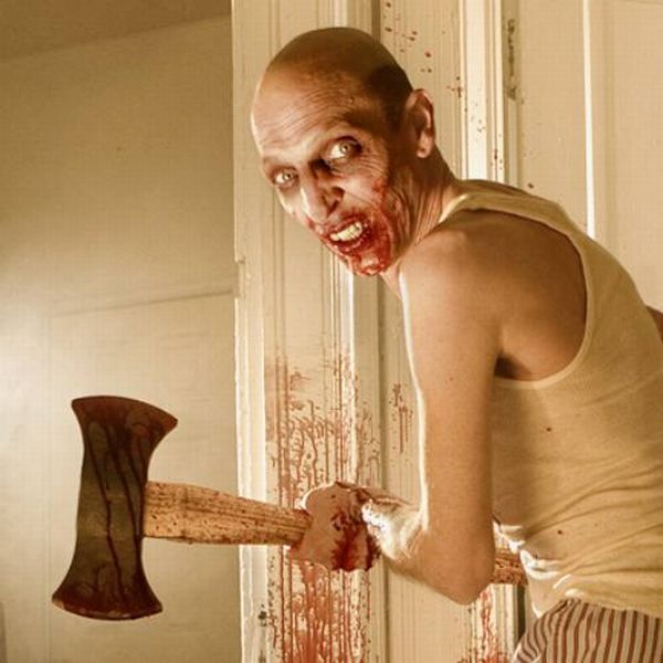 Как подсмотреть убийство в замочную скважину?