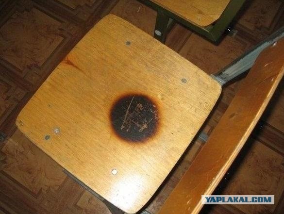 Она бежала на красный,  он летел...
