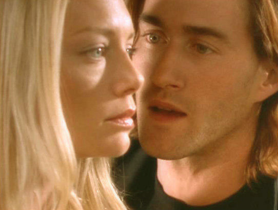 10  сериалов из 90-х, которые стоит пересмотреть