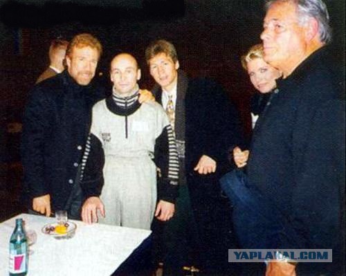 С днем рождения,Чак!