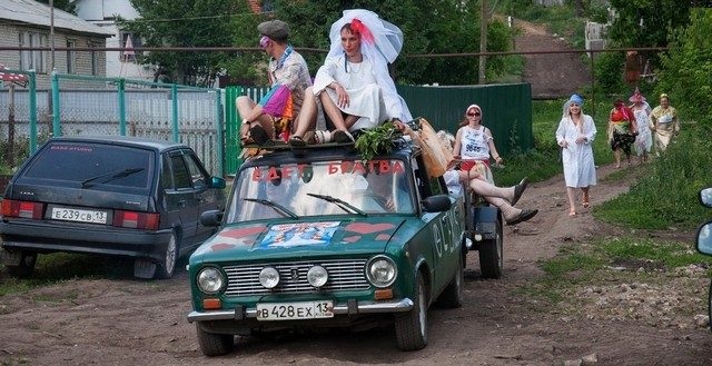 Вот моя деревня, вот мой дом родной..