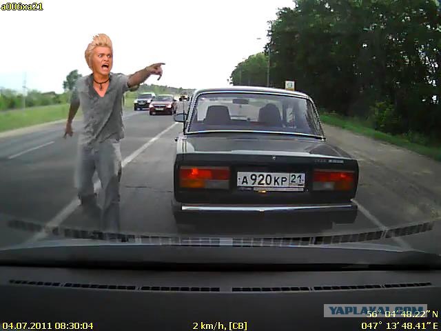 Это ж надо - пропускает он тут всяких!