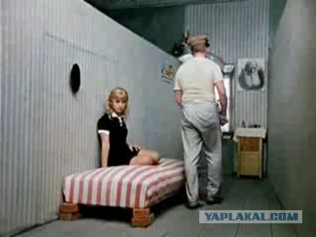 Хрущёвки были плохи, получите вот это и распишитесь ...