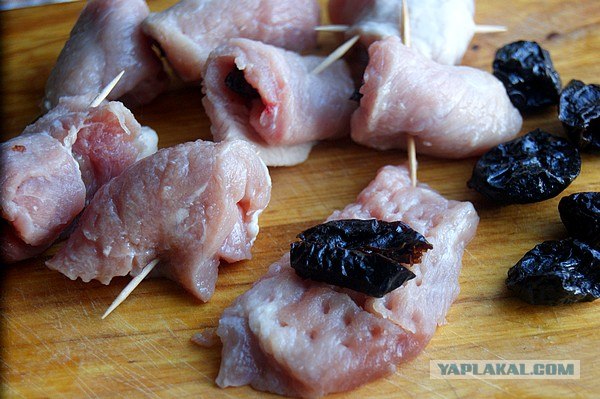 International одной книги., В память о Дженибеке.