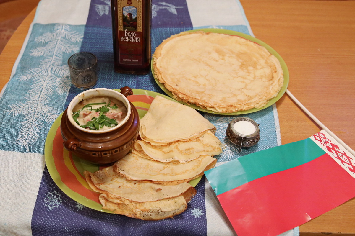 Мочанка белорусская с блинами