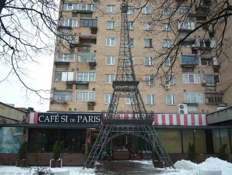 Мэр Железногорска назвал местную копию Эйфелевой башни «символом страны-агрессора» и предложил жителям убрать её