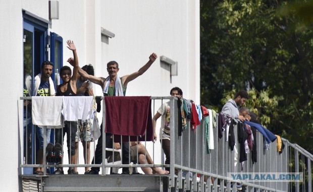 В Германии массовая акция в поддержку мигрантов